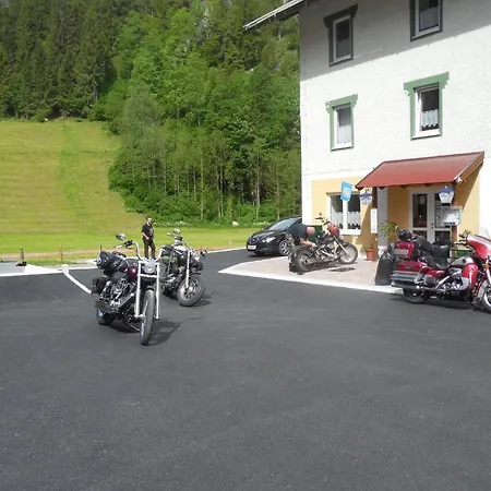 Marienhof Affittacamere 3*